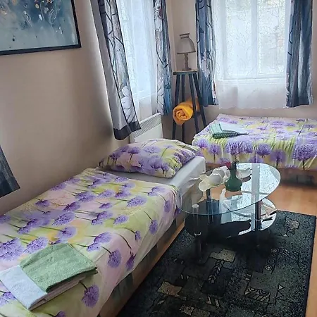 Jiretinska Chaloupka * Jiřetín pod Jedlovou