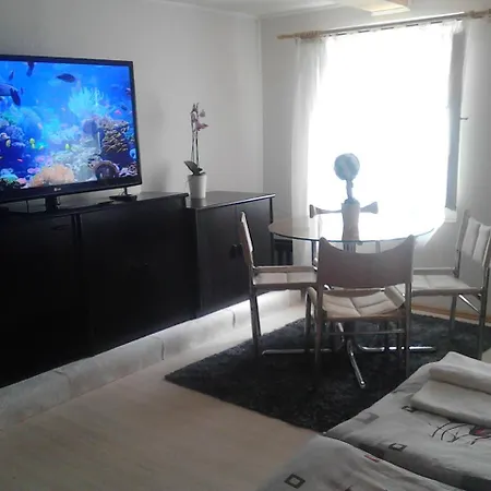 Jiretinska Chaloupka * Jiřetín pod Jedlovou